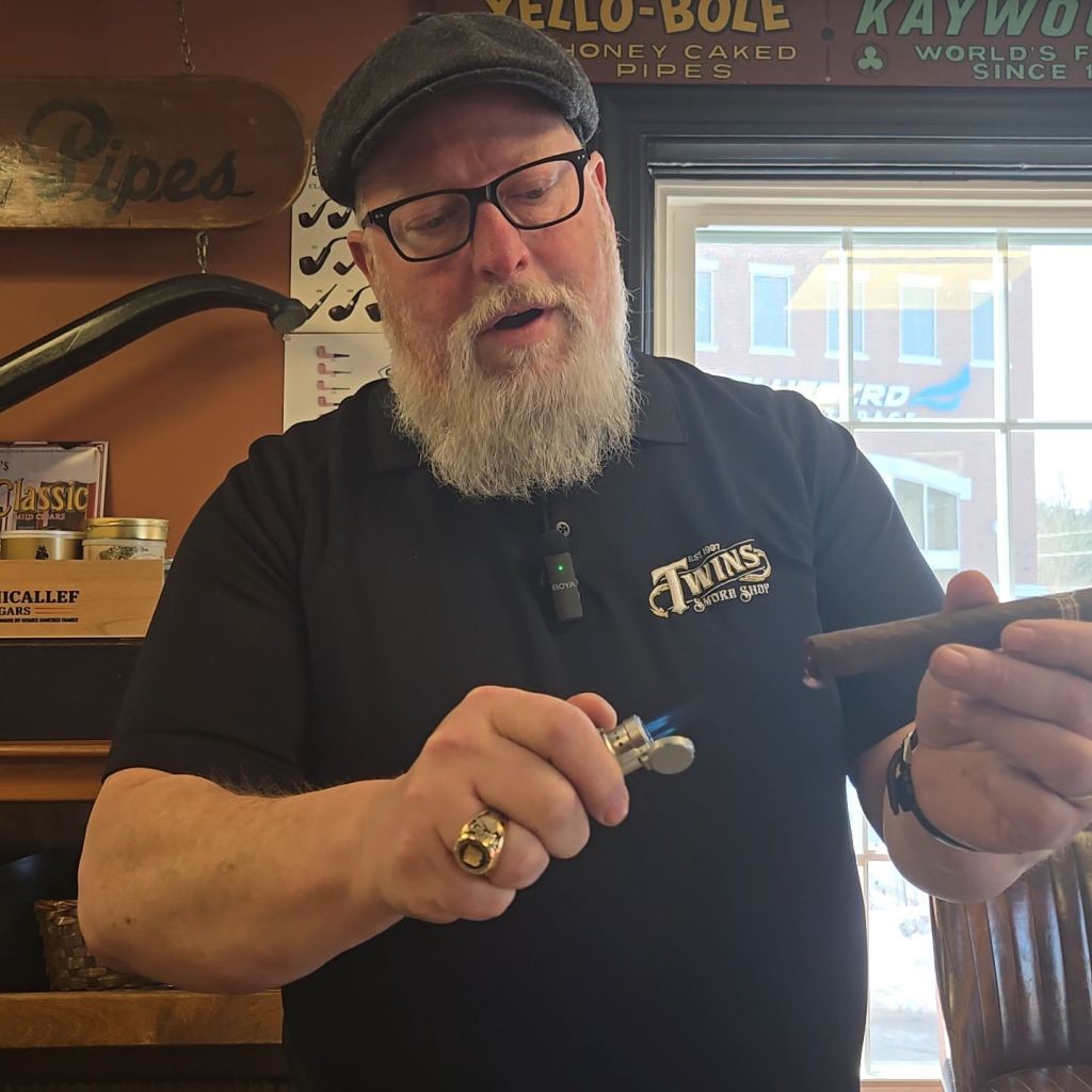 How to Light a&nbsp;Cigar